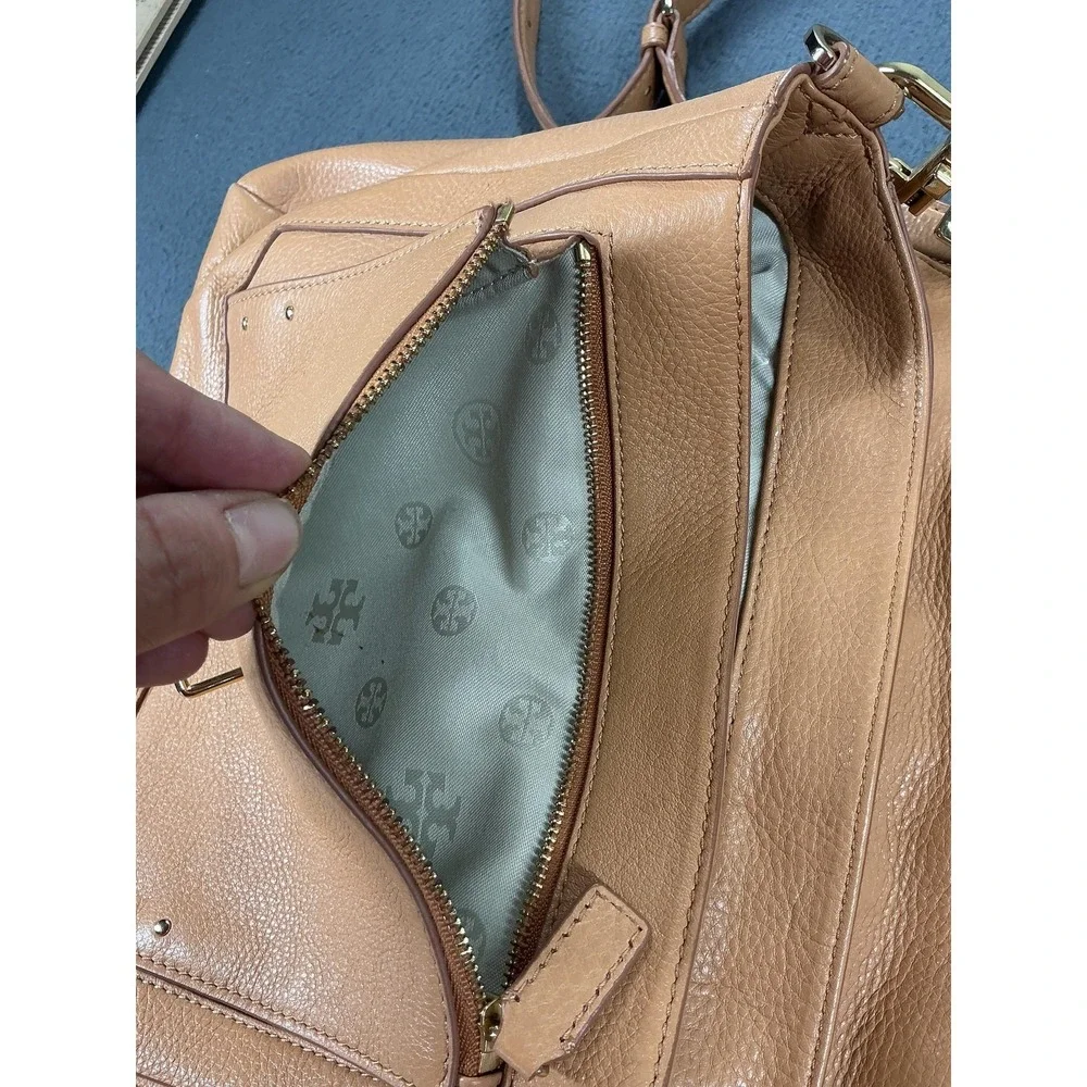 Tory Burch Shoulder Bag Womens Medium Tan Leather Pebbled Adjustable Strap